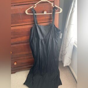 Old Navy Black Maxi Dress, Brand New!